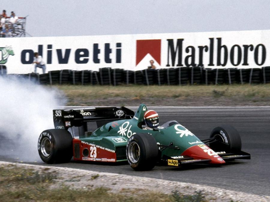  Alfa Romeo 184T 1984 года  (фото 11 из 11)